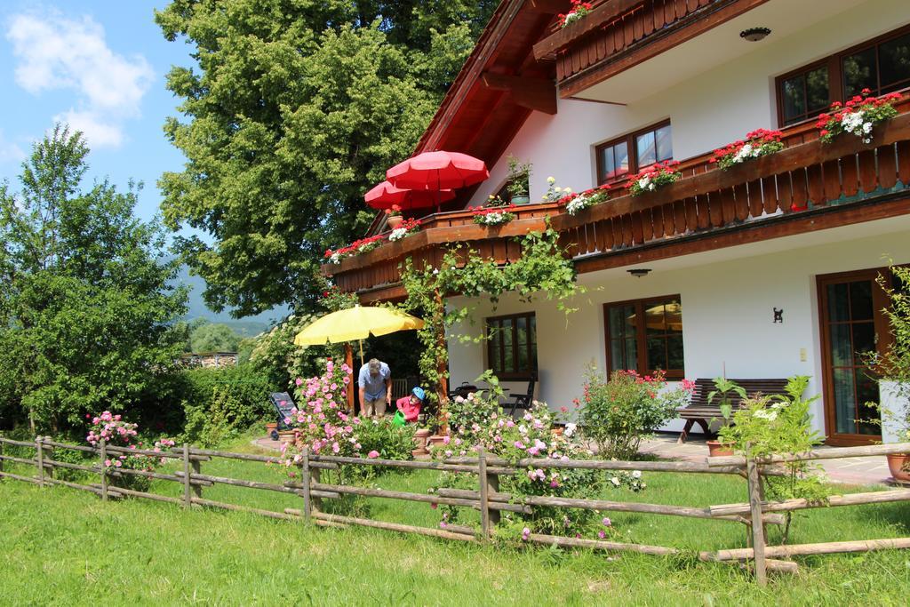 Landhaus Heinrich 루폴딩 외부 사진